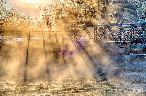 Cold Morning Mist_P1010346-52.jpg - Photographed along the Rideau Canal Waterway at Smiths Falls, Ontario, Canada.